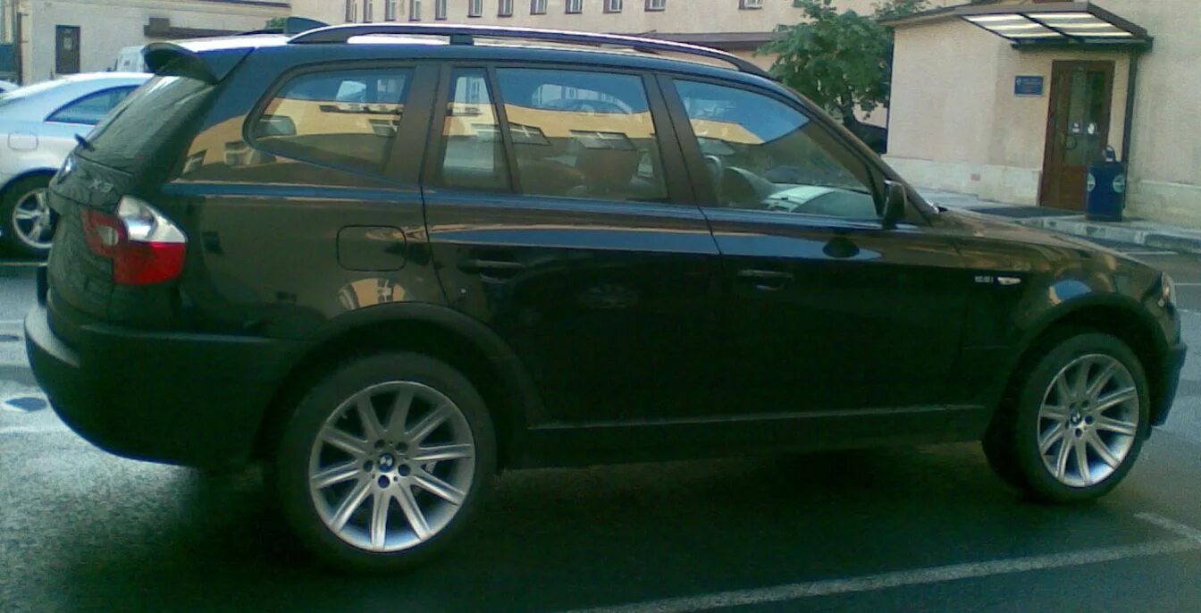 Бмв x3 e83 диски. Bmw x3 e83 132 стиль. Диски бмв х3 е83. Бмв x3 e83 диски. Bmw x3 e83 20 wheels.