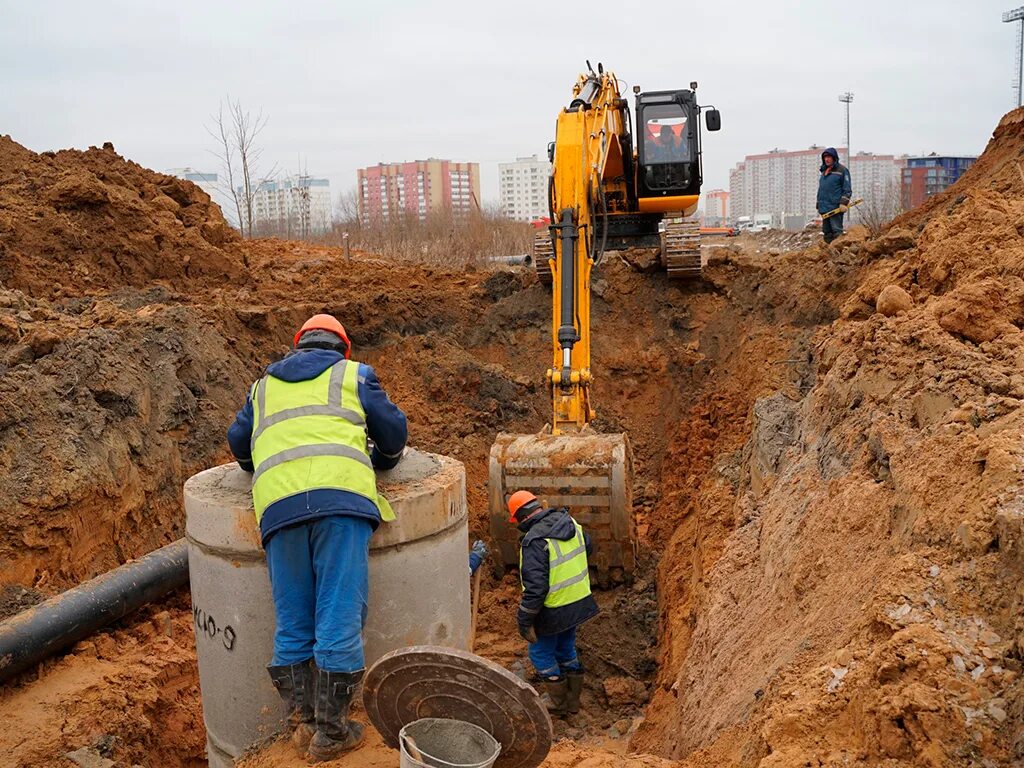 Наружные сети водопровода. Строительство водопровода. Прокладка наружных сетей водопровода. Монтаж наружных инженерных сетей.