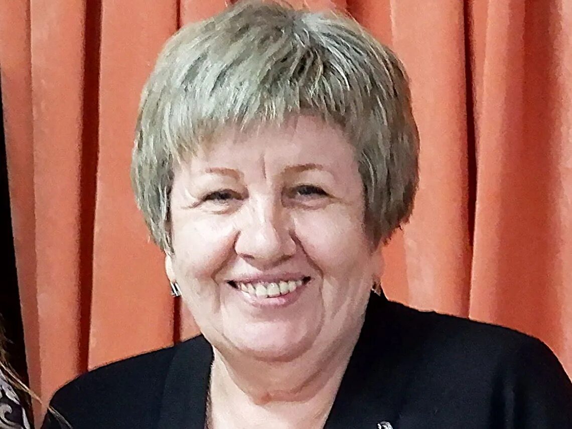 депутаты рабочий поселок. депутаты в госдуме развлекаются. депутаты рабочий поселок. депутаты гд. смешные депутаты госдумы.