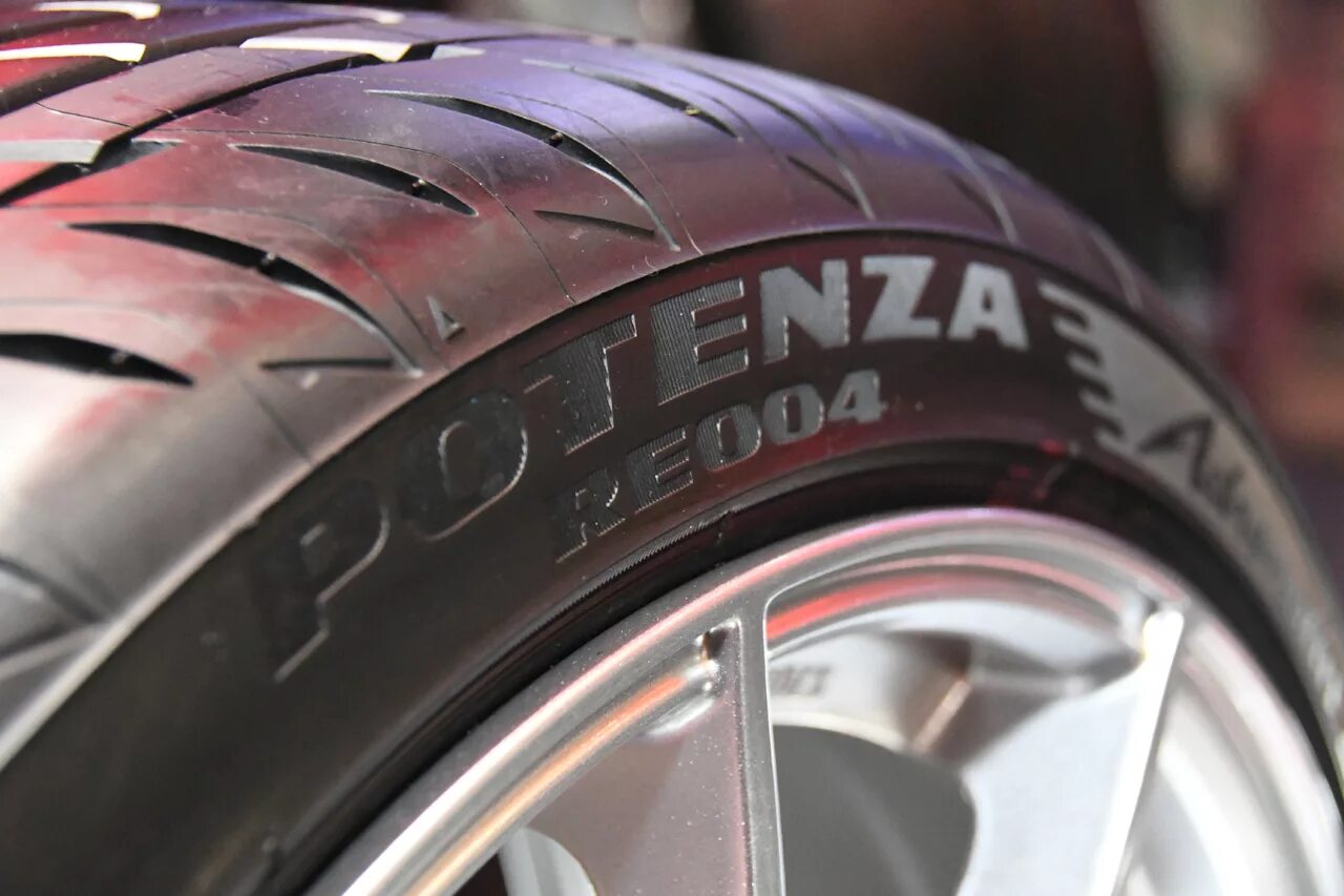 Купить резину r18 в москве. Bridgestone potenza Adrenalin re004. Bridgestone (Бриджстоун) potenza Adrenalin re004. Potenza Adrenalin re004. Бриджстоун адреналин re004.