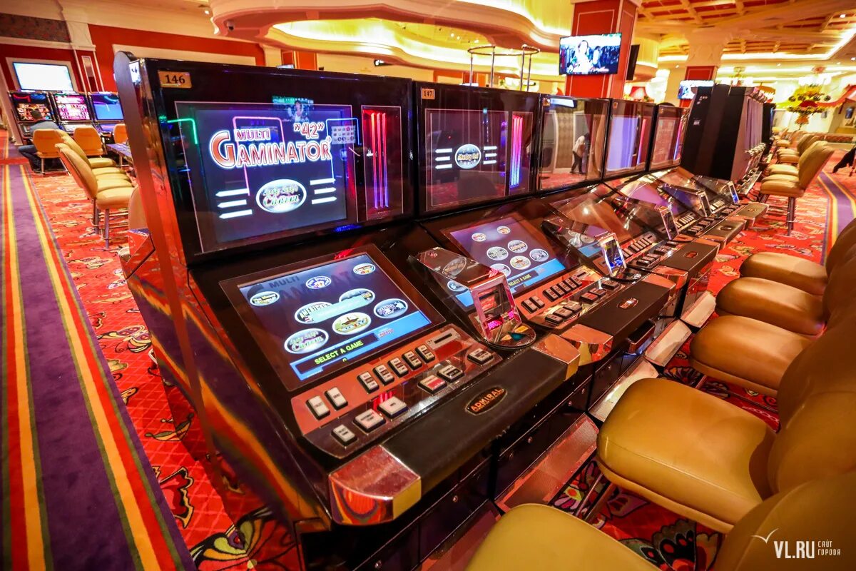 Где находятся игровые автоматы сайнсрофт 2. Игорная зона Приморье казино Шамбала. Игровые автоматы казино Шамбала. Казино Шамбала Владивосток игровые автоматы. Казино Шамбала Владивосток американская Рулетка.