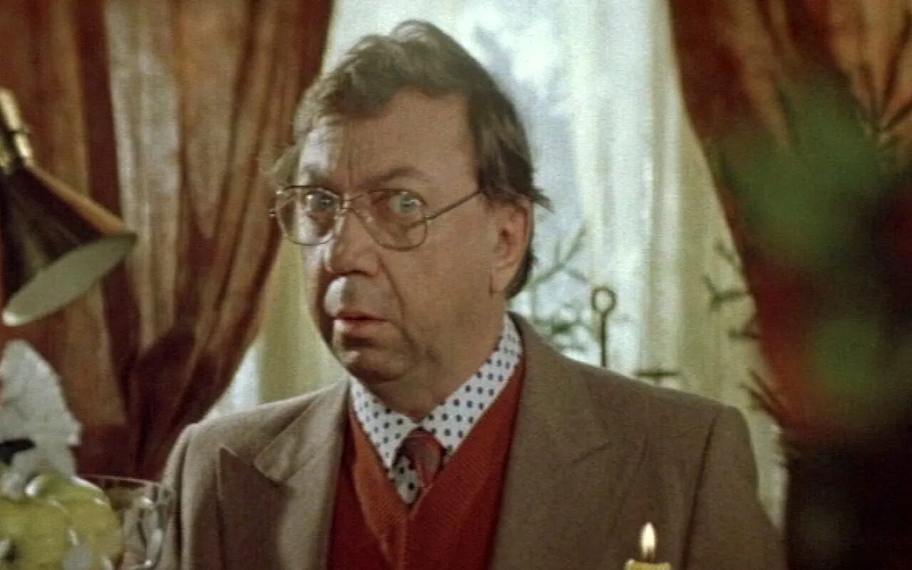 Комедия хорошо сидим. Хорошо сидим! фильм 1986 кадры. Кадры из фильма хорошо сидим 1986. Комедия хорошо сидим. Комедия хорошо сидим.