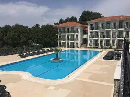 Land hotel