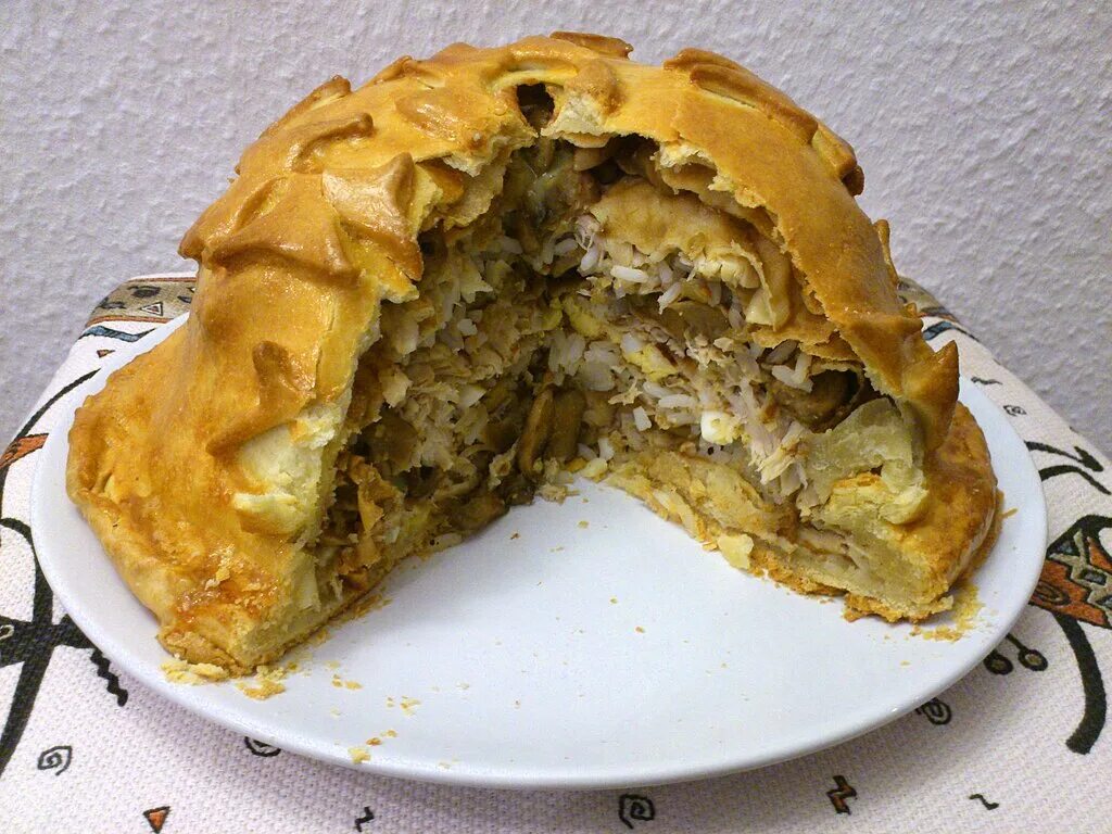 Курник из песочного теста с курицей. «царь пирогов» — курник. бурятский курник. пирог курник классический. курник с рисом.