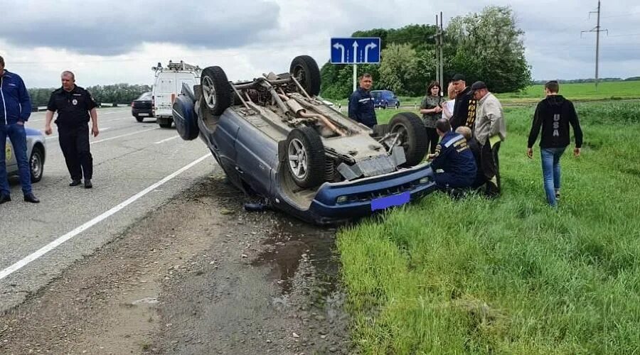 Происшествия отрадный. ДТП Краснодарский край Новокубанский район. ДТП В Отрадной Краснодарский край. ДТП Новокубанский район.