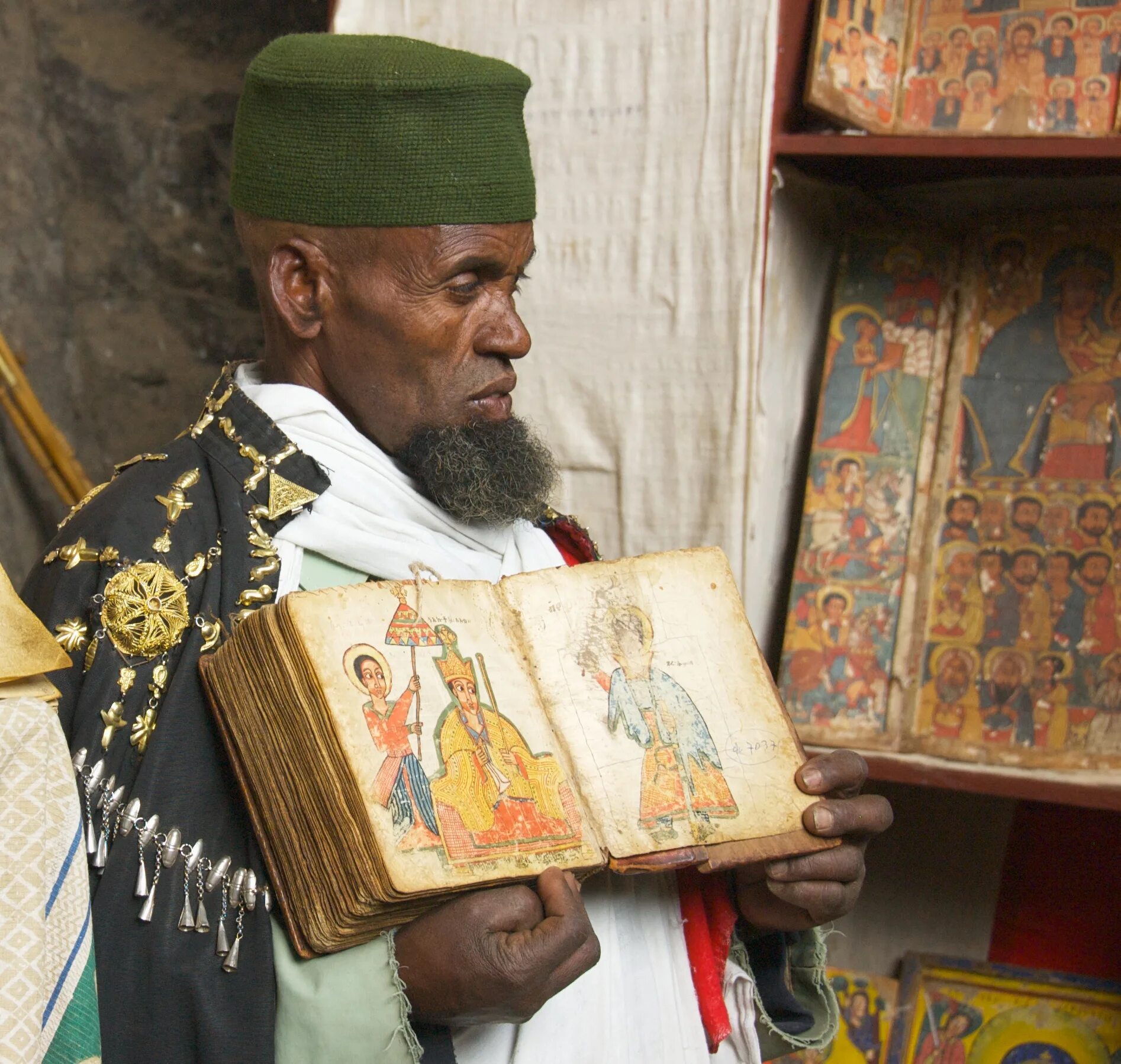 Эфиопские рукописи. Эфиопские миниатюры. Эфиопская библия. Эфиопские книги. Эфиопская православная церковь иконы.