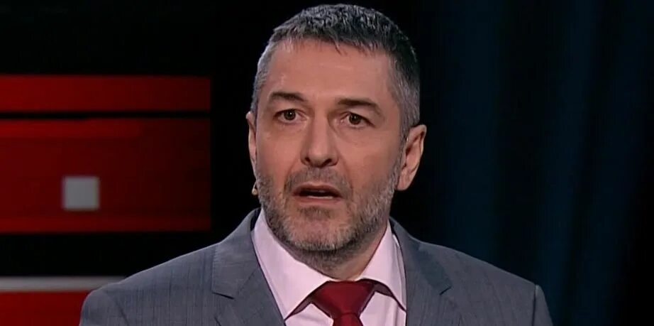 Политологи франция. Французский политолог. Emmanuel hofstter. Политологи франция. Ксавье моро.