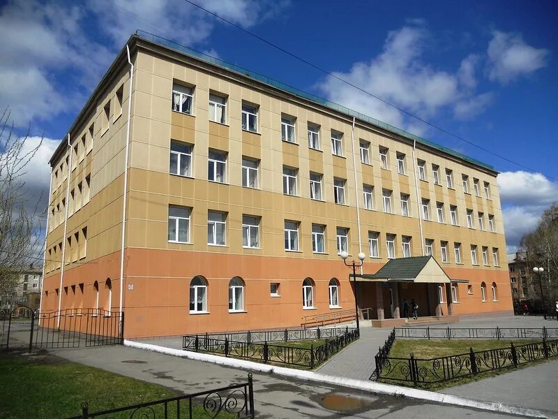 Узловая тульская область 22. 15 школа волгодонск. 21 школа череповец. Погранично таможенный правовой лицей псков. Школа 20 балаково.