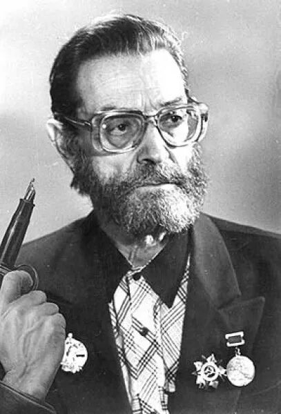 Бушин биография. Бушин писатель фронтовик. Писатель бушин. Бушин биография. Бушин биография.