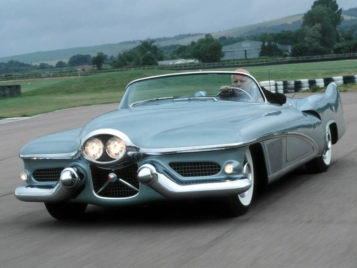 Buick lesabre. Бьюик 1951. 1951 Buick lesabre Concept. GM lesabre 1951.