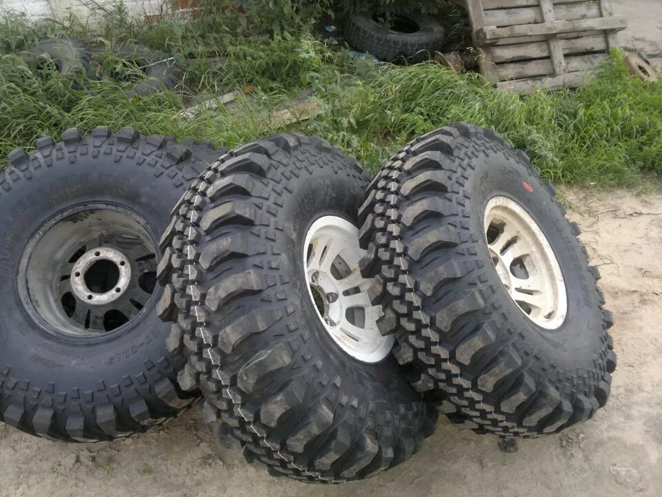 Грязевые колеса УАЗ r16. CST-Maxxis cl18. Резина грязевая УАЗ r15. Резина CST cl18 на УАЗ.