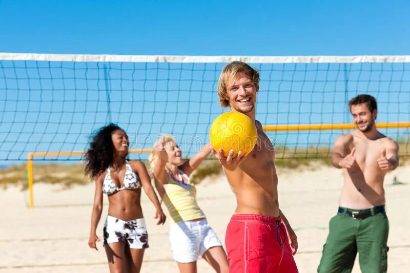 Beach Volleyball игра. Пляжный волейбол. Волейбол на пляже. Игра в волейбол на пляже. Мужчины играли в волейбол
