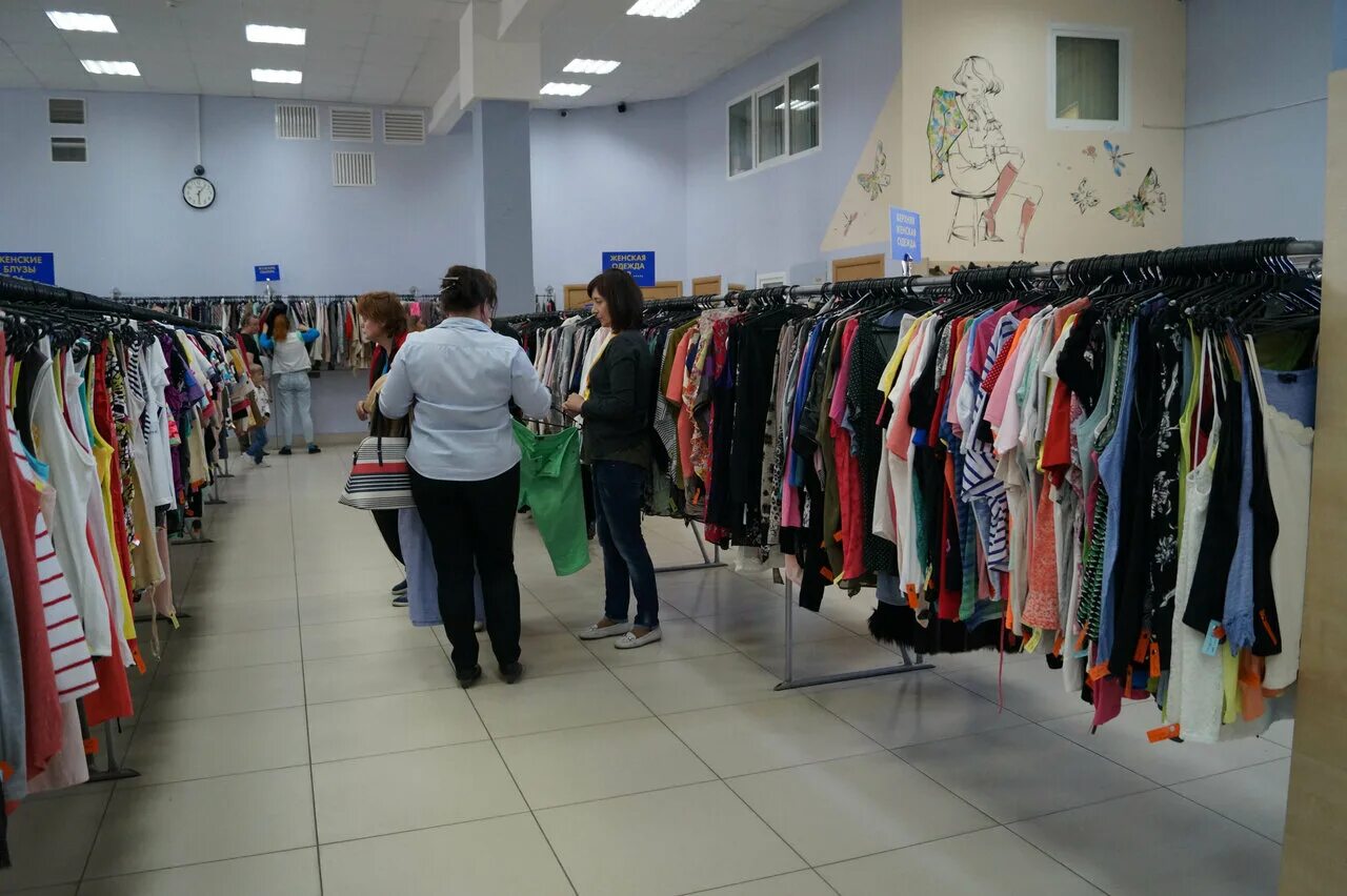 Секонд гродно поступления. Горького 67 секонд хенд гродно. секонд хенд смоленск румянцева 15. секонд хенд пассаж. одежда из европы секонд хенд.