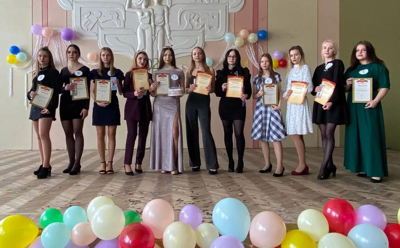 Колледж 67 строгино. 95 колледж дубна. Техникум поселок верхнеднепровский. Дубна колледжи после 9 класса. Дубна колледжи после 9 класса.