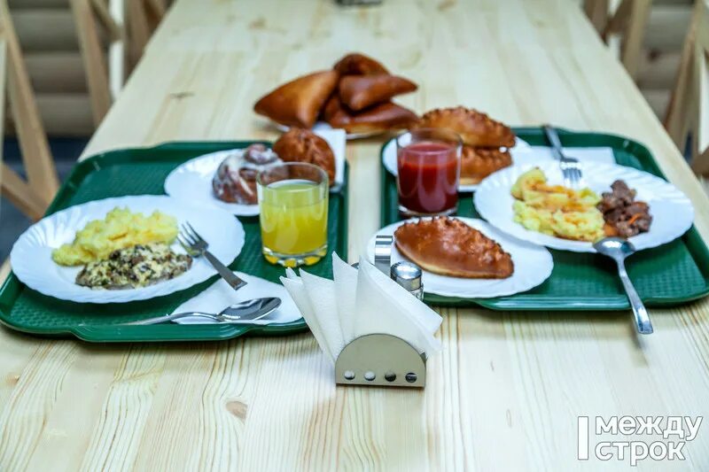 Обед саров. Обед в столовой. вкусный обед. русский обед. обед в столовой ммк.