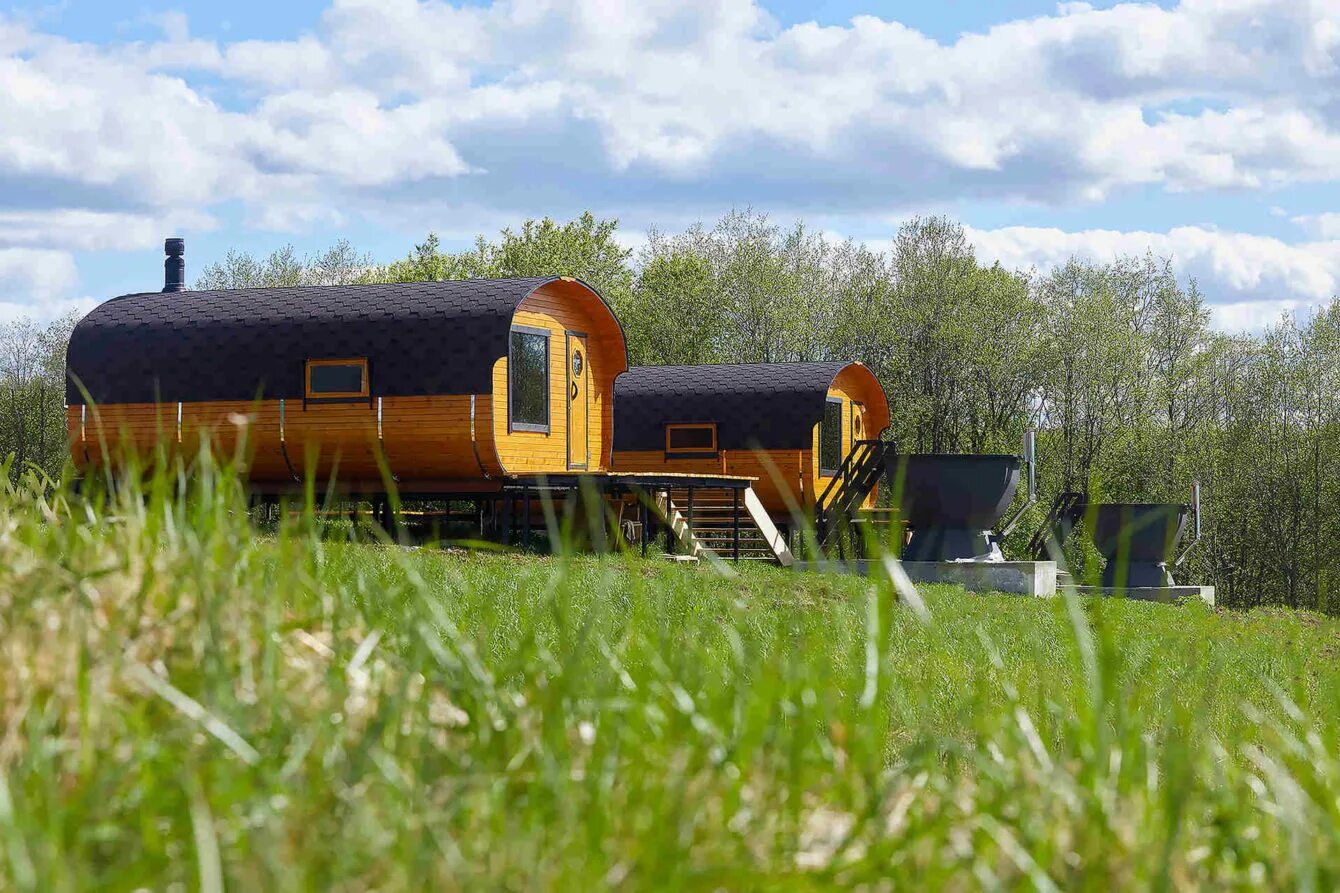 Веслево парк отдыха переславль залесский. Джао да переславль залесский. Переславль залесский эко. На ферме переславль залесский парк отель. Веслево парк отель на ферме.