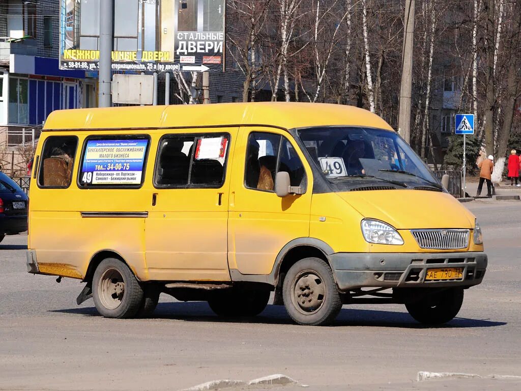 Маршрутное такси брянск. Маршрутная Газель 322121. ГАЗ 3285. ГАЗ 3285 желтый. Газель маршрутка.