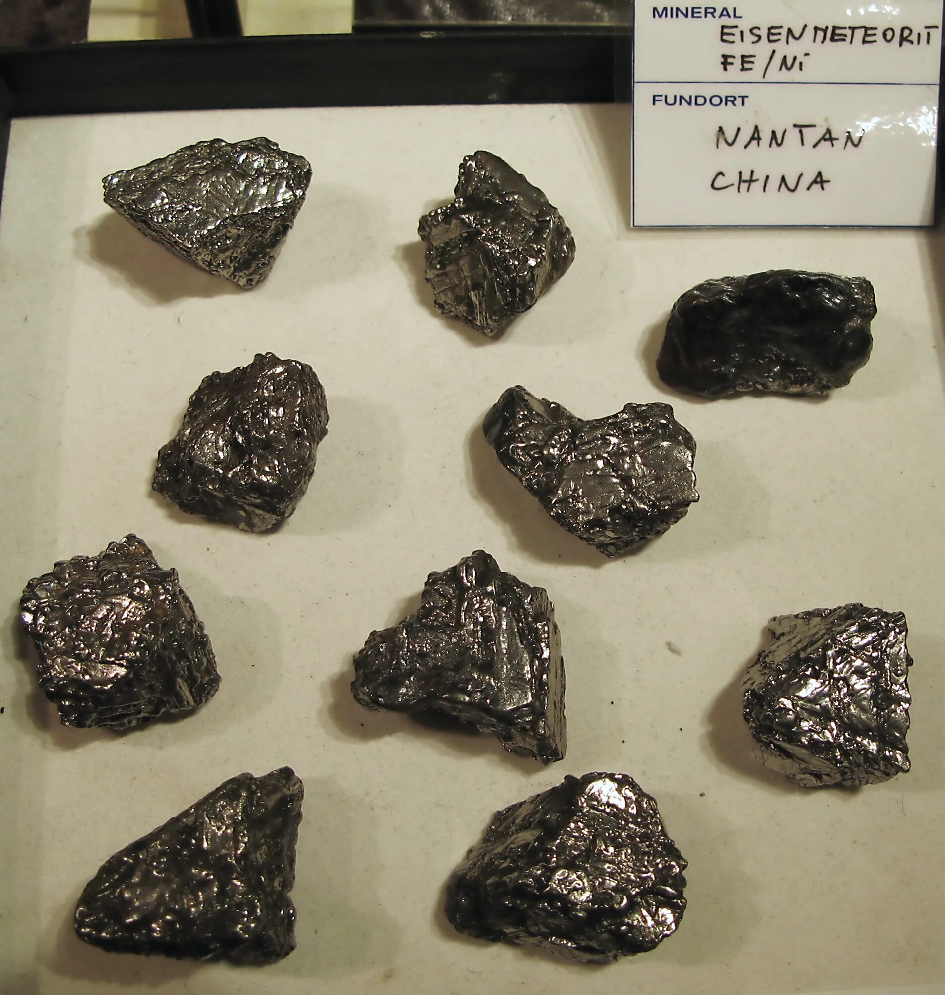 Stony-iron meteorite - Wikipedia