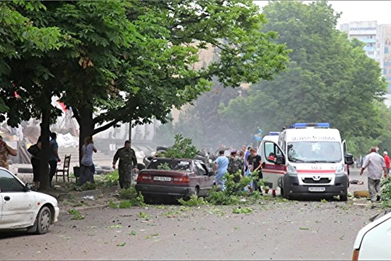 Июнь 2014 луганск. Обстрел луганска 2 июня 2014. 2 июня 2014 луганск авианалет.