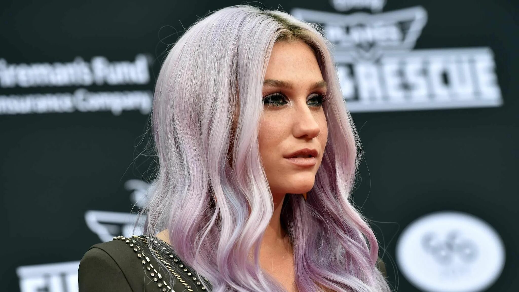 Kesha 2024 певица. Кеша новости. Кеша новости. Кеша новости. Ke$ha 2009.