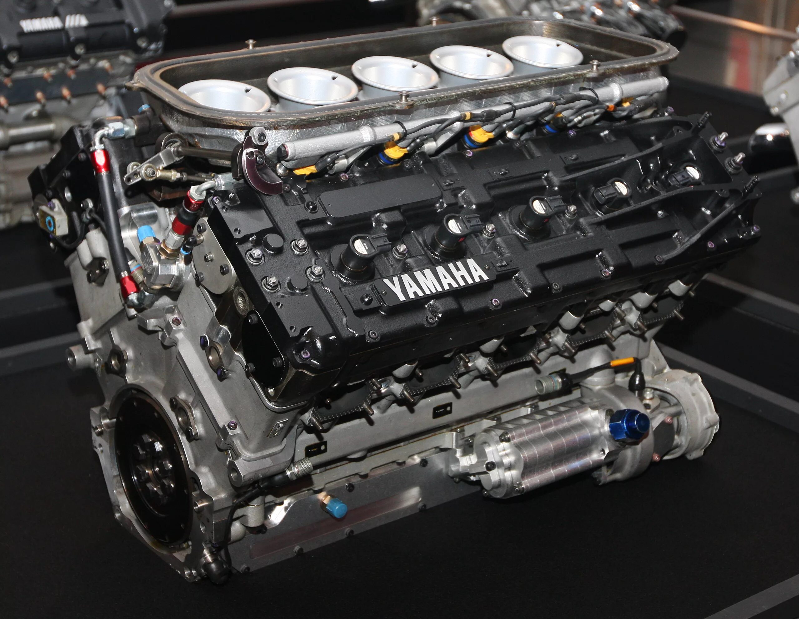 Yamaha v10. Мотор v10. V8 v10 v12. Toyota 1lr-gue. Сайт про моторы