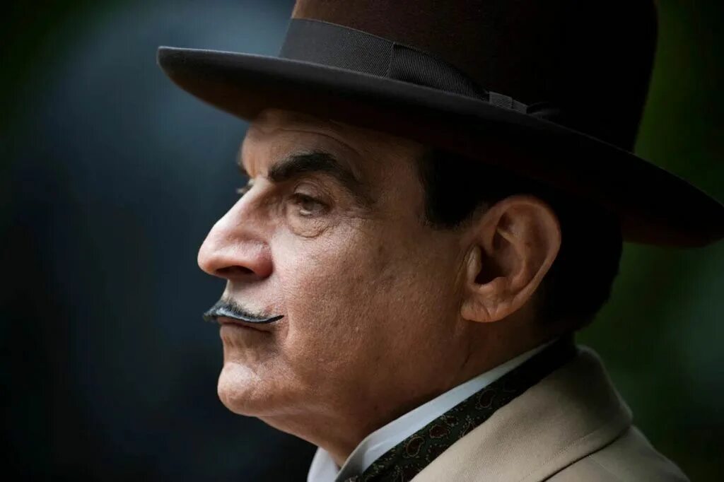 Агата кристи эркюль пуаро. Дэвид суше пуаро. Дэвид суше пуаро. Пуаро дэвид суше агата кристи. Дэвид суше агаты кристи.