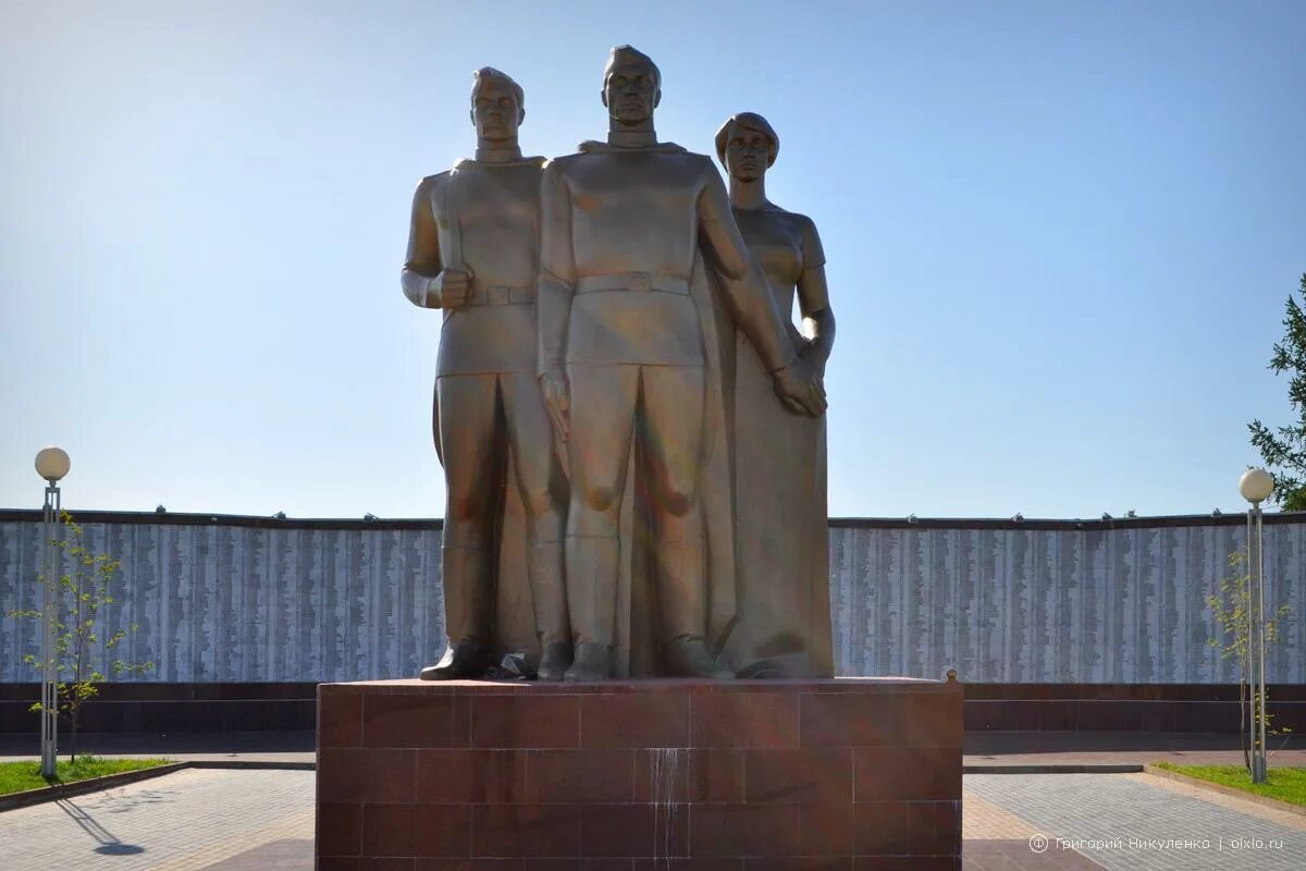 Купинское направление военные. Мемориальный комплекс г Купино. Мемориальный комплекс героям фронта и тыла Купино. Город Купино Новосибирской области. Купино Новосибирская область мемориальный.