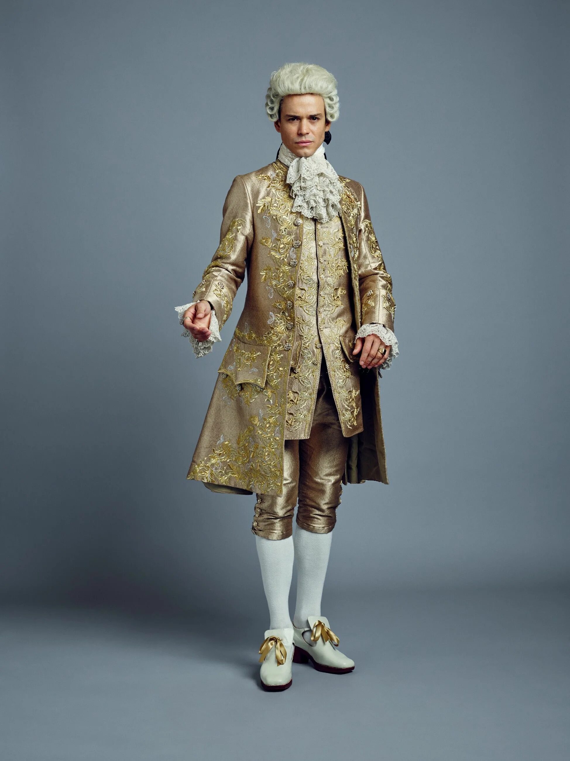 Купить костюм 18. Чужестранка Людовик XV. Костюм короля 18 века. Чужестранка Король Людовик.