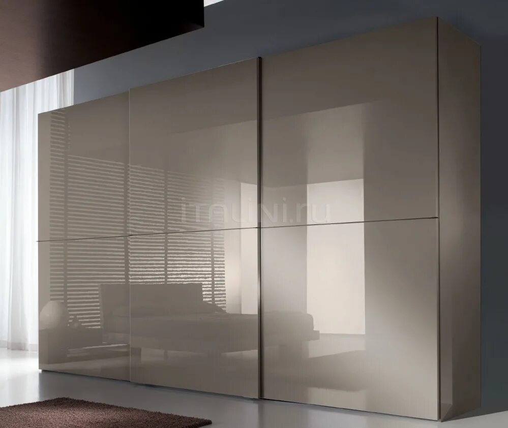 Гардероб со стеклянными дверцами. Фасады шкаф стекло. Фасады шкаф стекло. Витрина poliform. Фасады шкаф стекло.