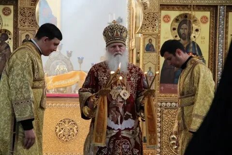 Спас богослужение