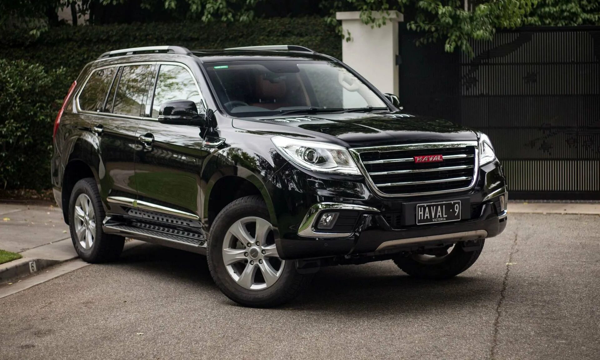 Красный навал. Русский навал. Haval h9 и land cruiser. Haval h2 2014. Haval h9 diesel.