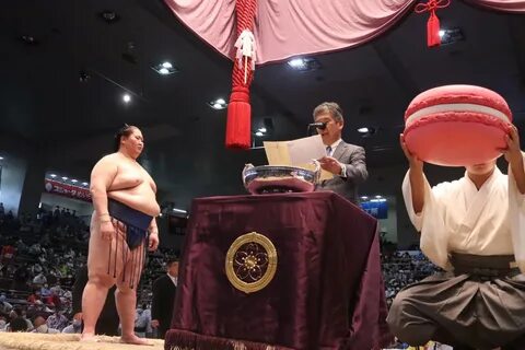 Кто выиграл в китае сокровища императора