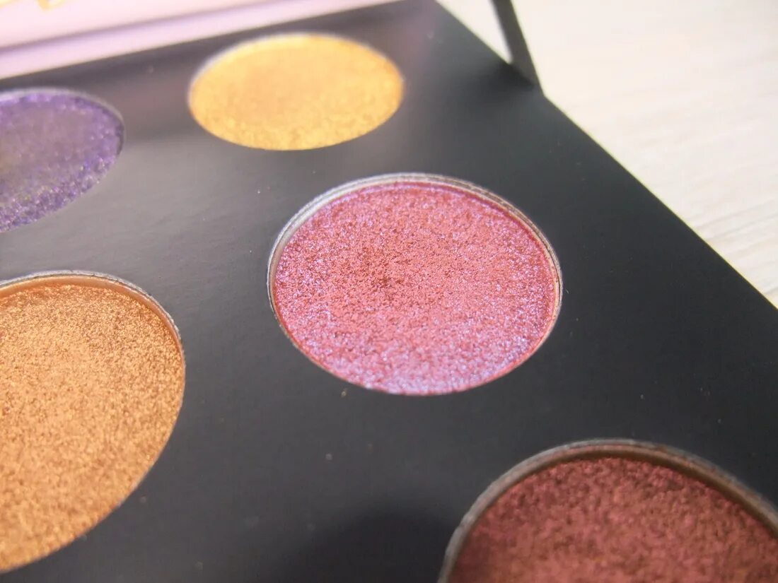 Mcgrath labs. Pat mcgrath mega. тени pat mcgrath celestial divinity luxe quad. pat mcgrath celestial divinity. pat mcgrath mthrshp mega: celestial divinity palette.