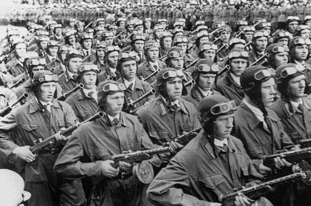 Десантники времен вов. Вдв ркка 1941. десантники ркка 1941 года. воздушно-десантные войска вов.
