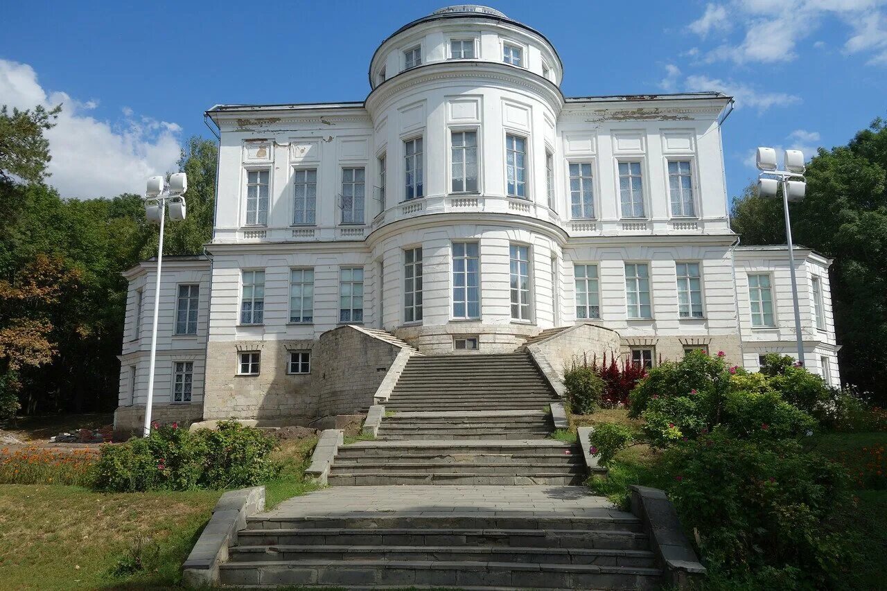 Богородицк усадьба бобринских. Дворец графа бобринского в богородицке. богородицк дворец-музей графов бобринских. дворец музей в богородицке. дворец в богородицке старов.