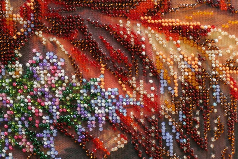 Изделия из бисера. Бисерные броши. Бисер на заказ. Украшения вышитые бисером. Брошь бисер.