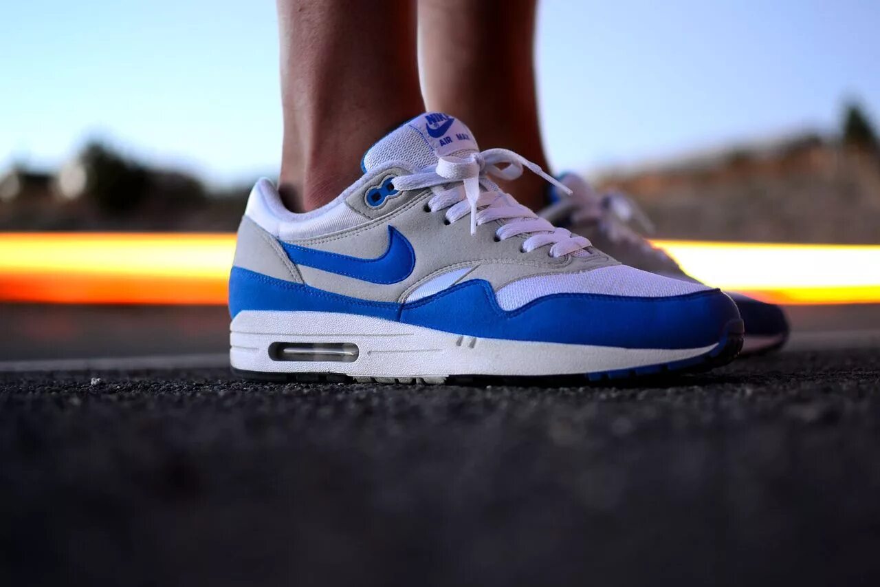 Ин аир. Найк АИР Макс 1. Nike Air Max 1 White\Blue. Nike Air Max 87. Nike Air Max 10.