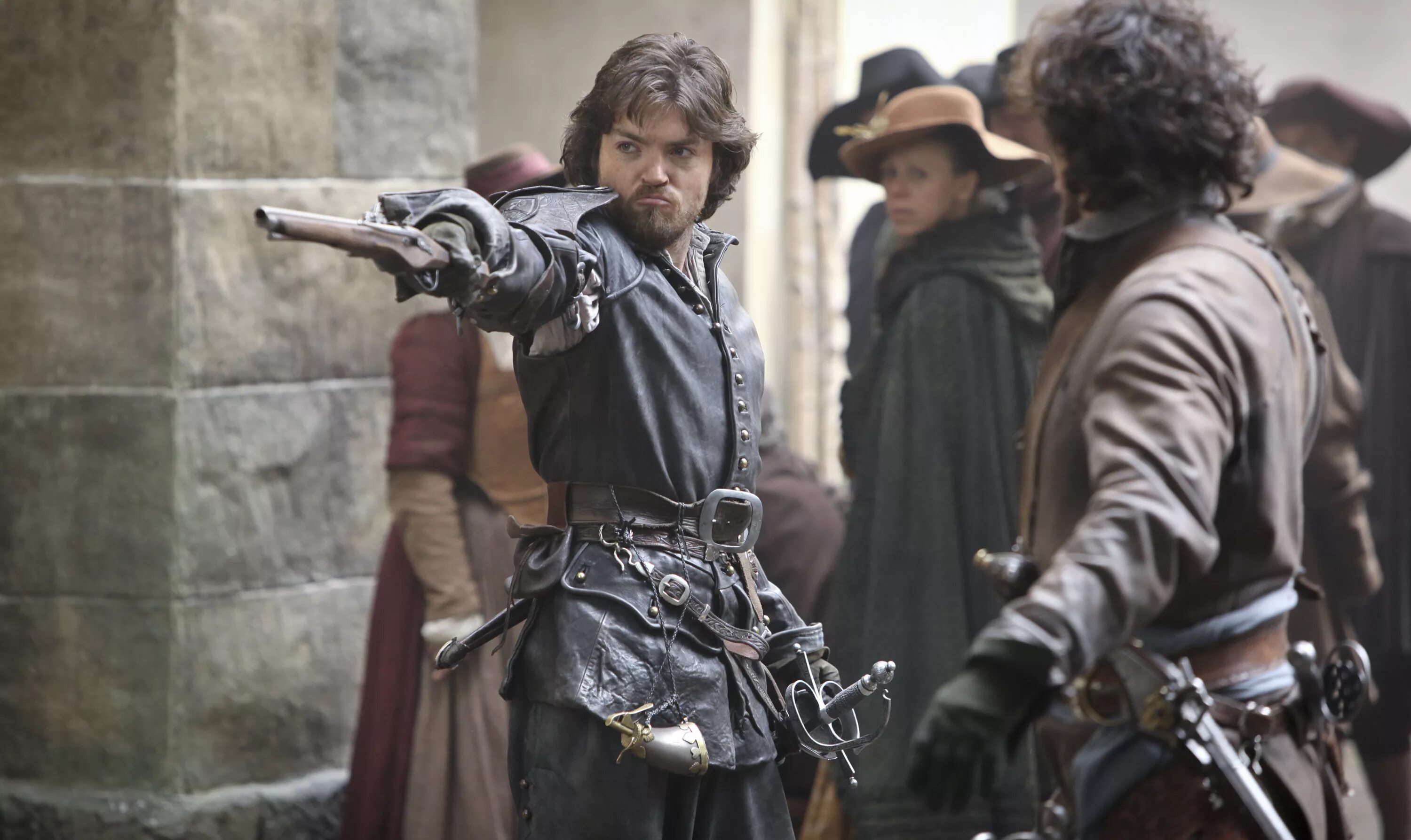 Зои таппер мушкетёры. Три мушкетера кассель. Атос мушкетер. Венсан кассель три мушкетера 2023. Мушкетеры 2024 дата выхода.