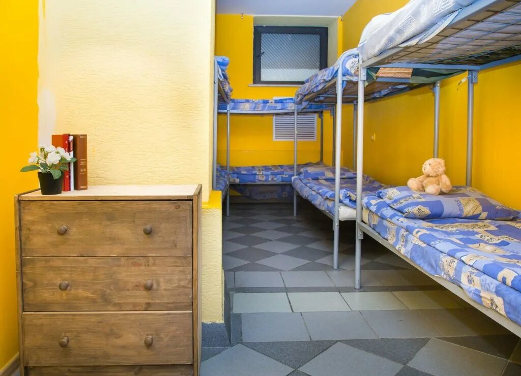 Санкт петербург васильевский хостел. Санкт петербург васильевский хостел. Кристофер хостел в питере. Хостел 15 линия васильевского острова. Хостел санкт-петербург 6 линия 1/25.