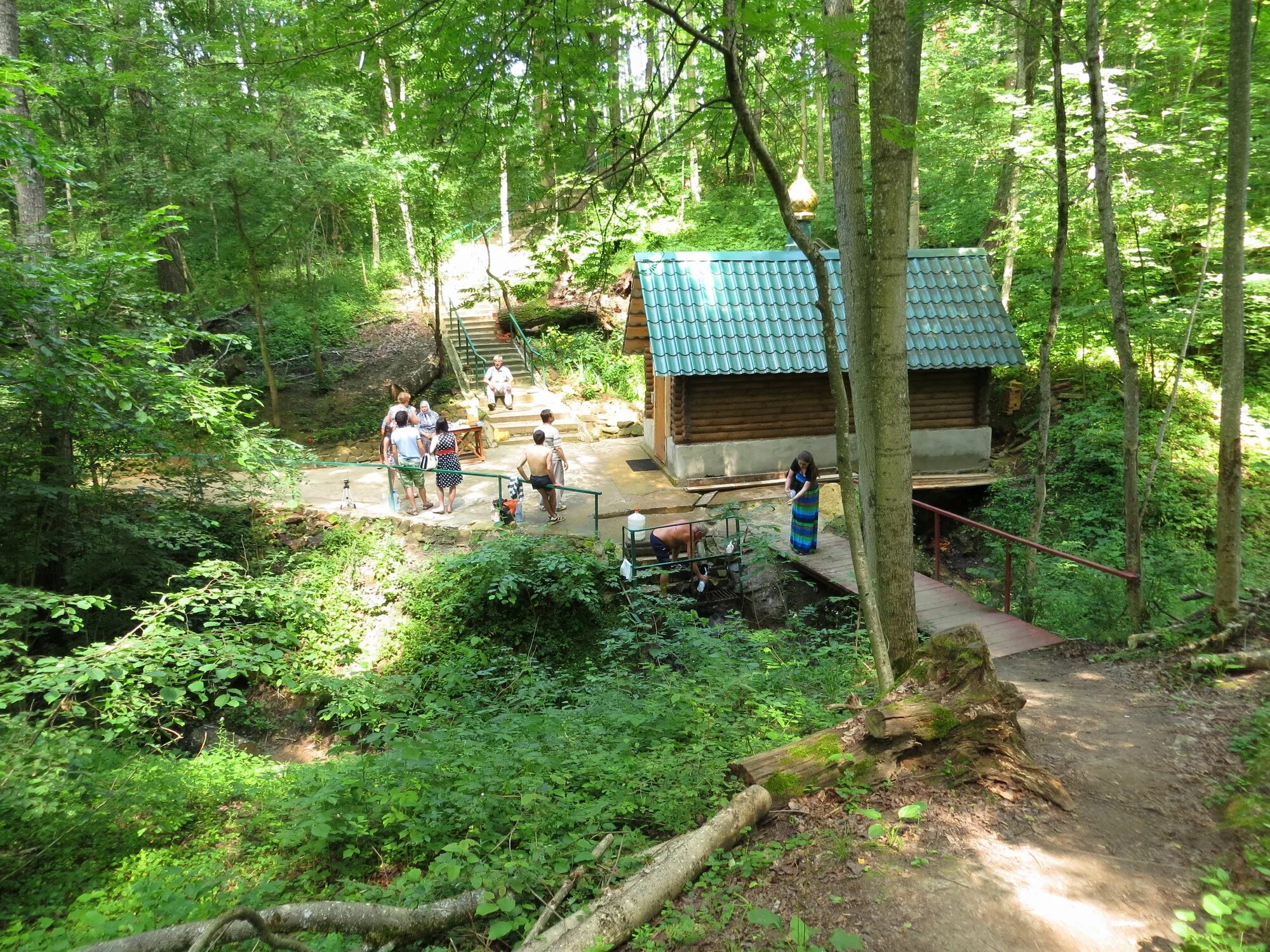 Храм святого кукши мценский район. Кукша источник. Кукша источник. Скит святого кукши мценский район. Источник святого кукши мценский район.