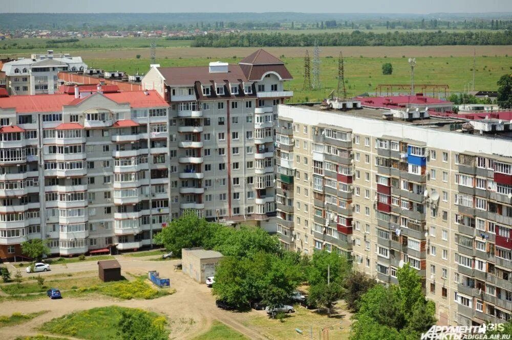 В майкопе дешевле. Майкоп Черемушки. Парк Черемушки Майкоп. Сквер Черемушки Майкоп. Республика Адыгея, Майкоп, квартал Черёмушки.