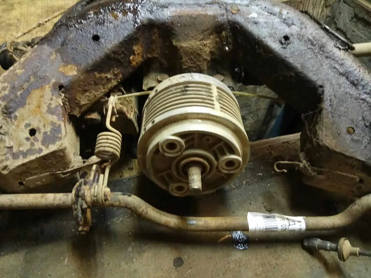 Б3 синхро. Пассат в3 синхро. Пассат б3 g60 syncro. Пассат б4 полный привод привод. Фольксваген б5 полный привод подвеска.