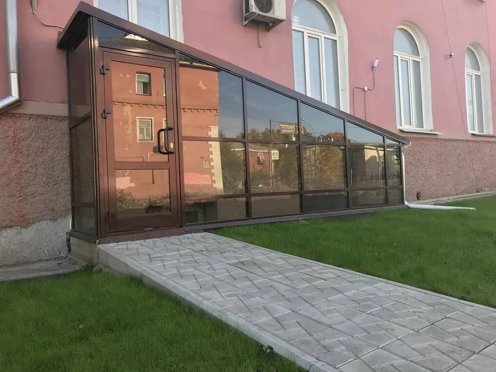 Дома с отдельным входом как называется