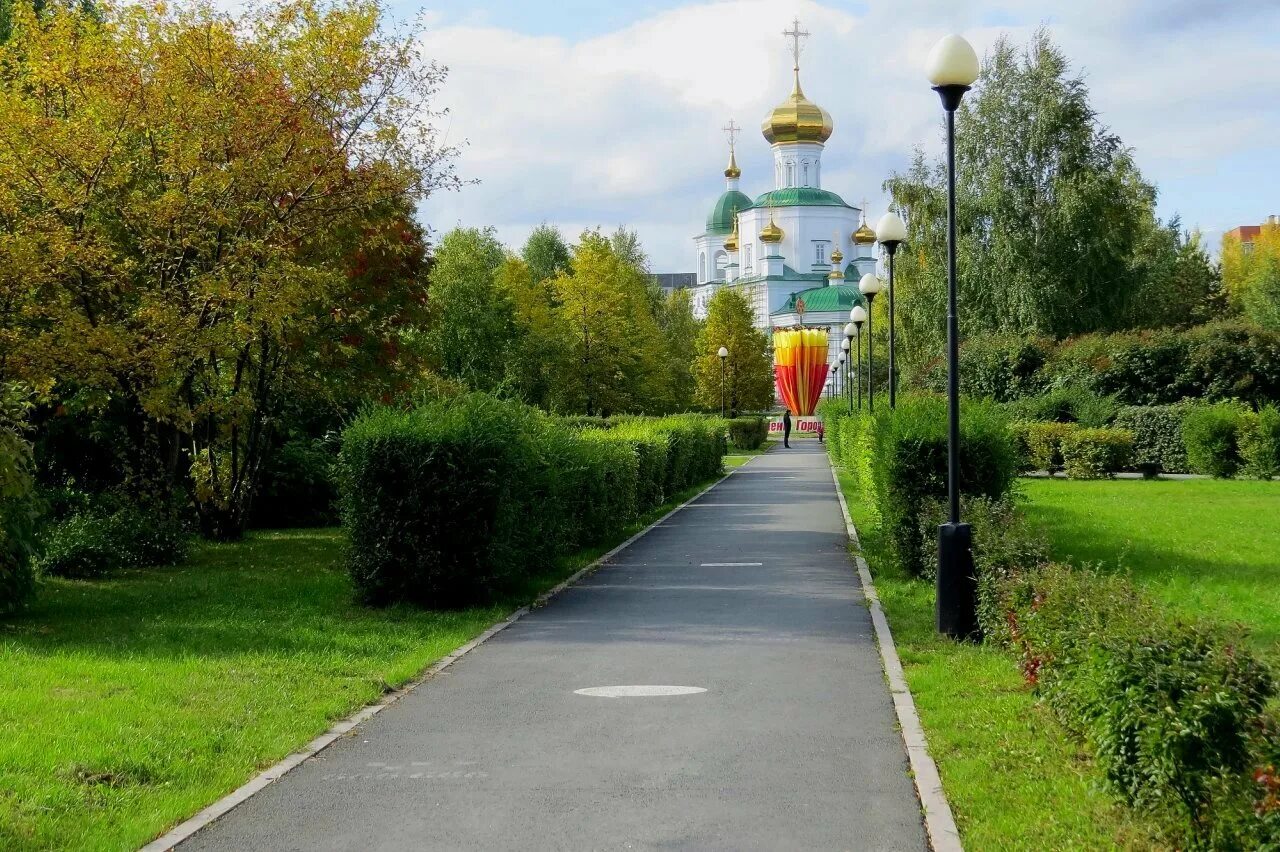 Парки в тюмени для прогулок. Сквер депутатов тюмень. парк депутатов тюмень. : сквер депутатов на широтной в тюмени. сквер депутатов тюмень фото.
