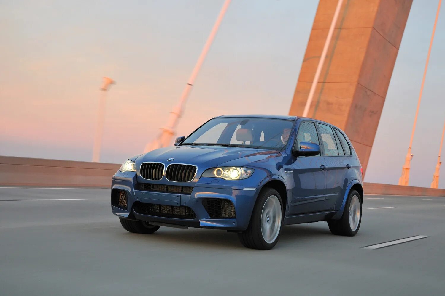 X5 e53 рестайлинг синий. Бмв х5 2013. Bmw x5 e53 restyling. Х 5 работа. Bmw x5 2002.