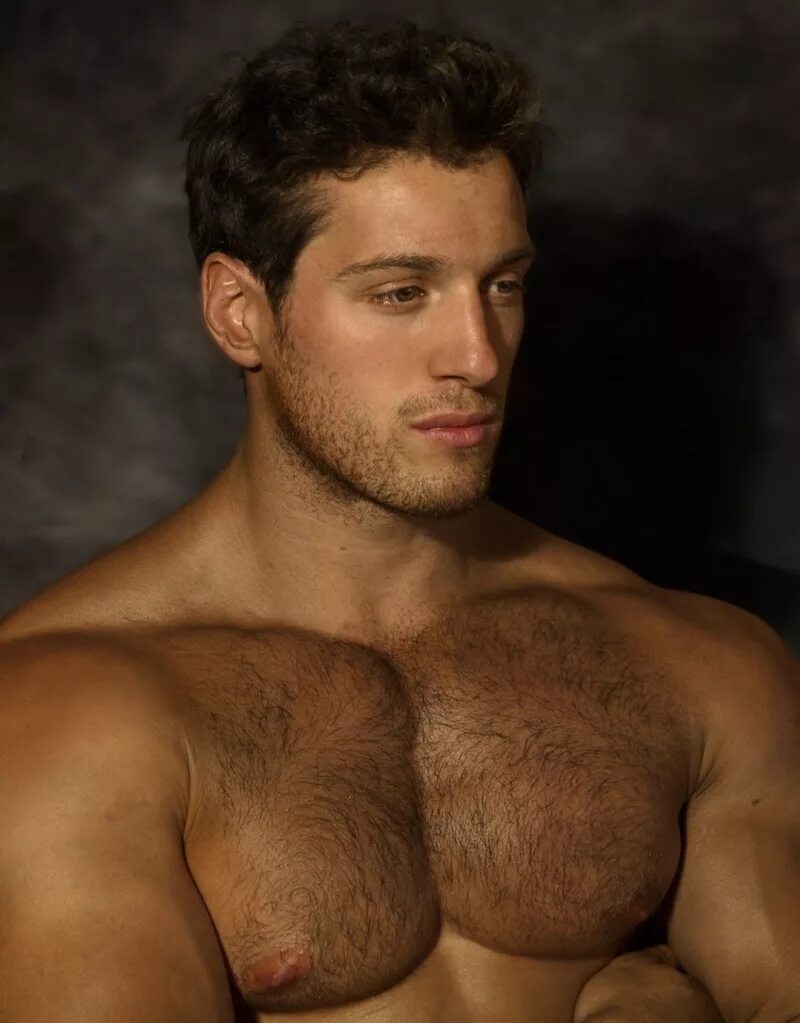 Красивые волосатые мужчины. Небритые красавцы на мамбе фото. Волосатый красавец. Волосатый красавец. Волосатый красавец.