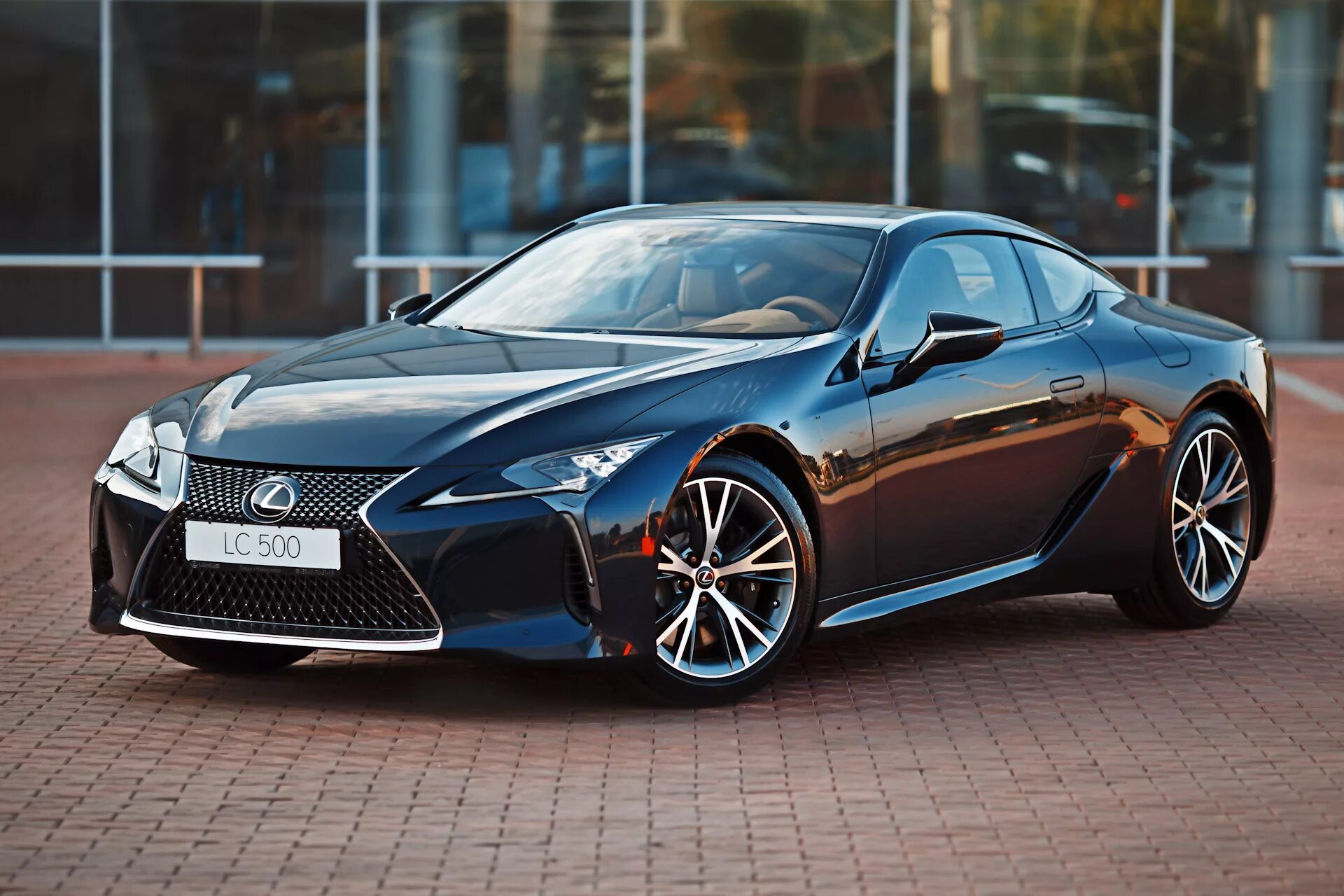 Купить 400 000. Lexus lc500. Лексус LC 400. Lexus LC 500 2022. Лексус LC 400 купе.