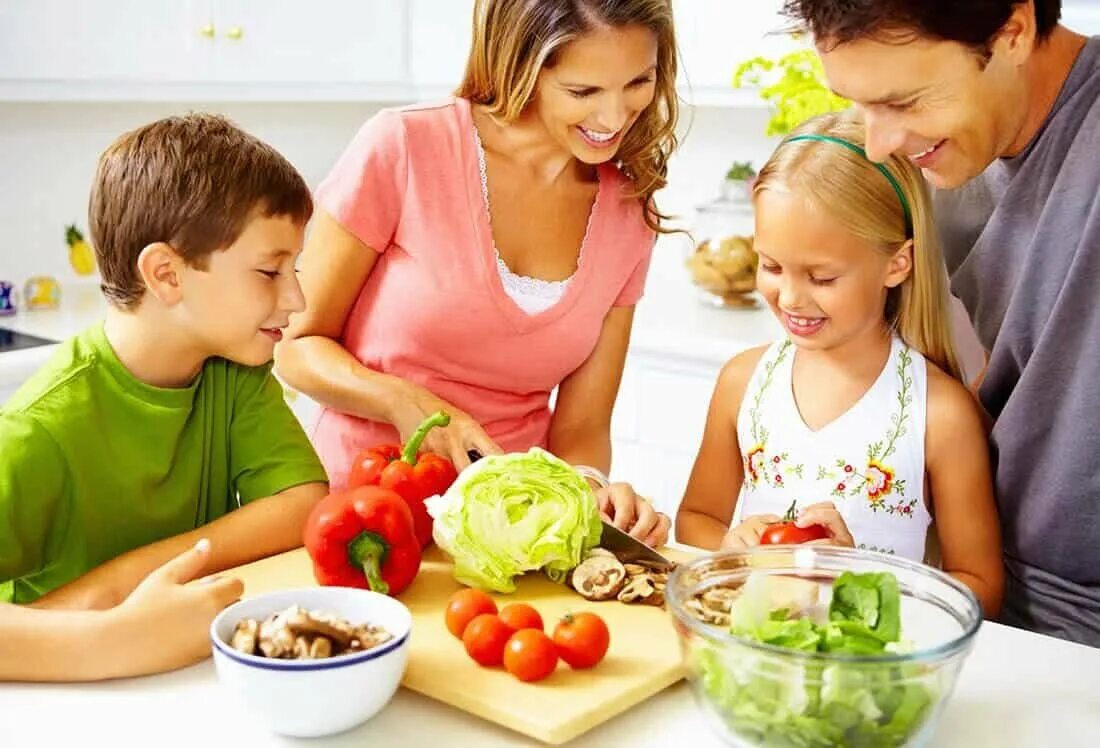 Здоровый ребенок. Правильное питание. Здоровое питание для детей. Здоровая еда для детей.