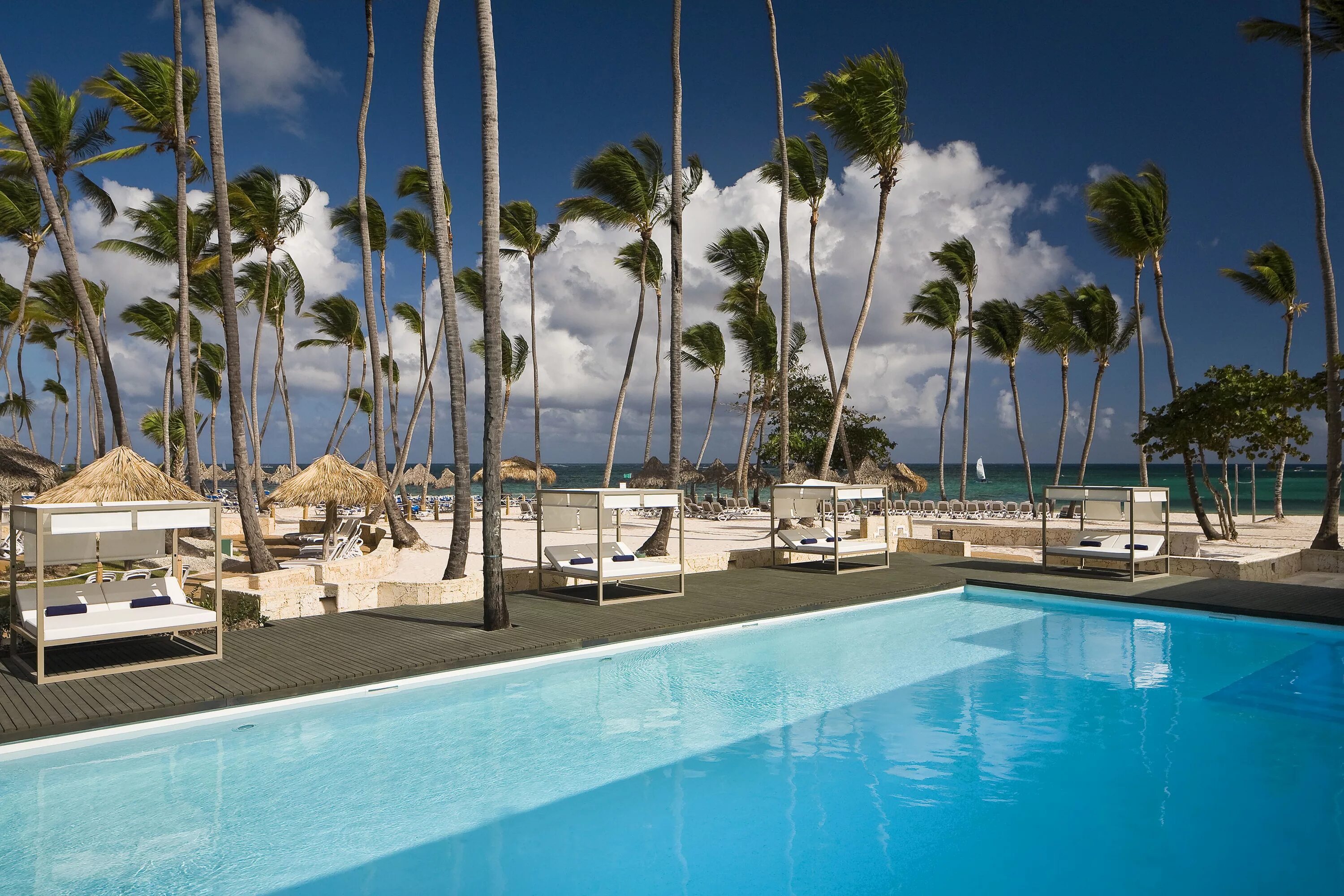Отель кана доминикана. Мелиа карибе тропикал пунта кана. melia caribe доминикана. мелия карибе бич резорт доминикана. мелия пунта кана.