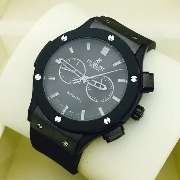 Копии часов хублот. Hublot classic fusion. hublot geneve мужские. часы хублот мужские чёрные мужские. hublot geneve classic.